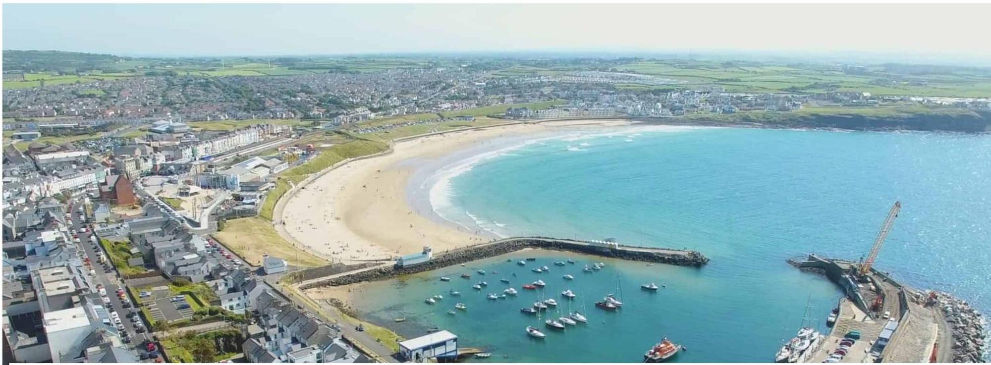 4 Golf Terrace - Portrush By The Sea Διαμέρισμα Εξωτερικό φωτογραφία